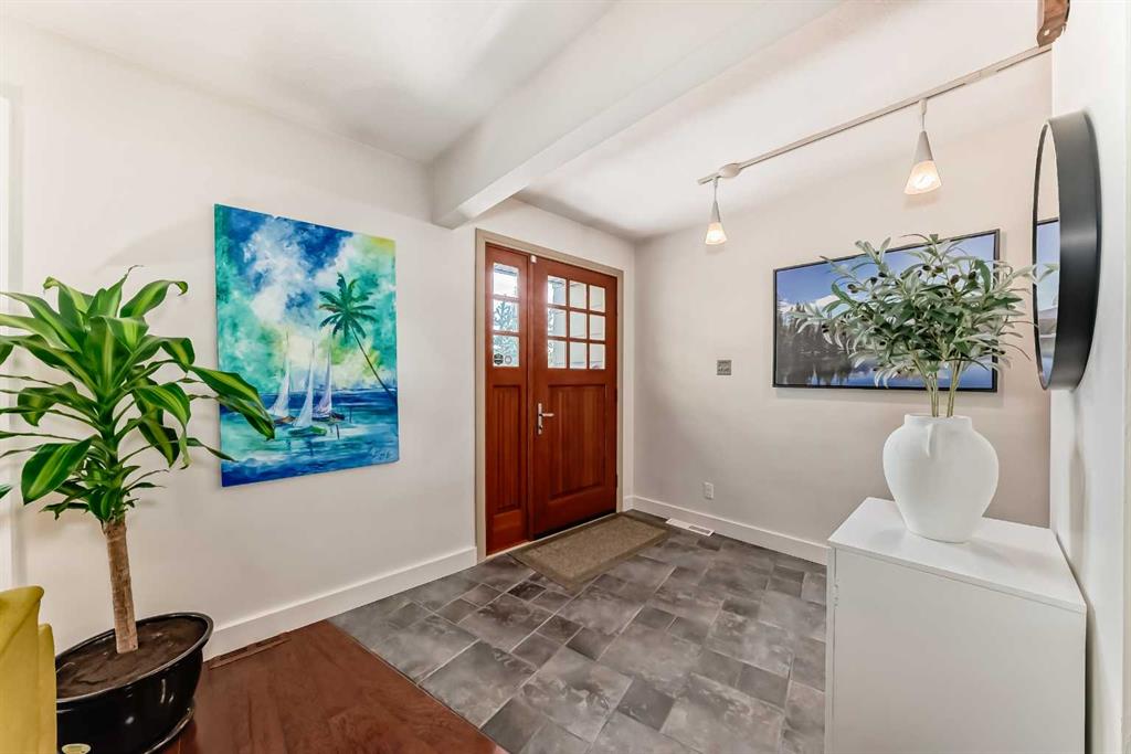 Picture for 43 Westview Drive SW
