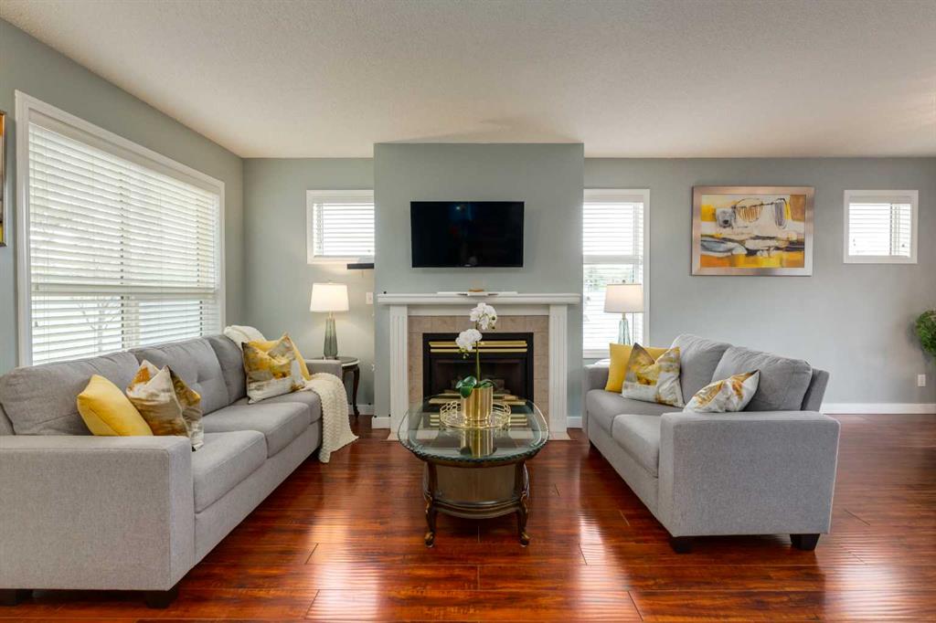 Picture for 126 Harvest Gold Place NE