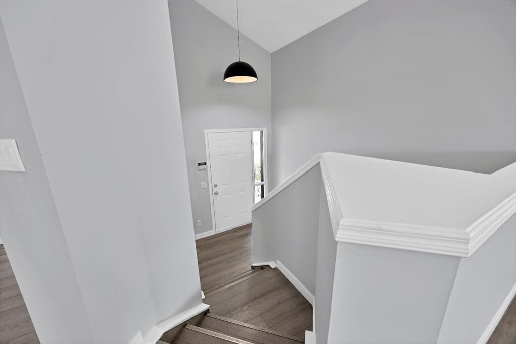 Picture for 288 Saddlemead Road NE