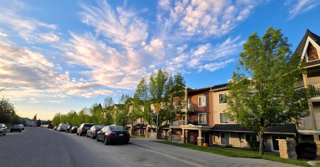 Picture for 1104, 70 Panamount Drive NW