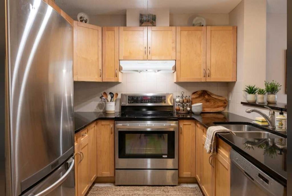 Picture for 1104, 70 Panamount Drive NW
