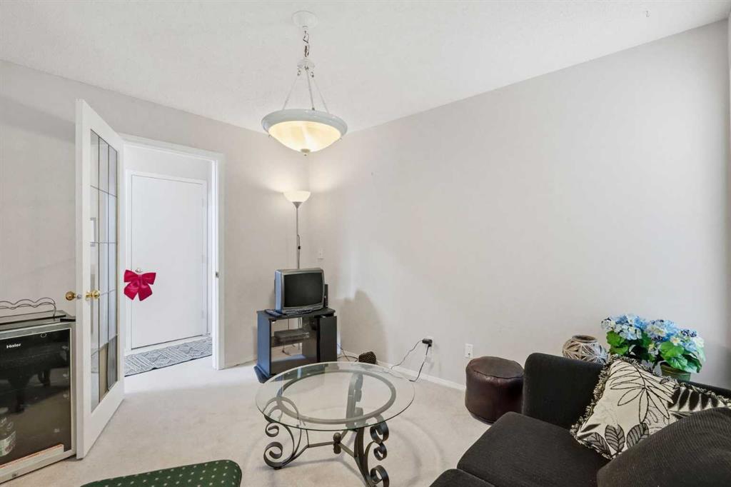 Picture for 74 Tuscarora Heights NW