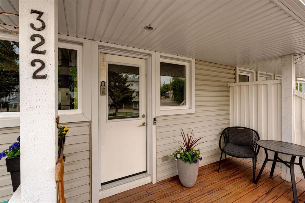 Picture for 322 Killarney Glen Court SW