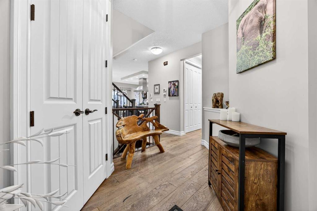 Picture for 39 Nolanfield Crescent NW