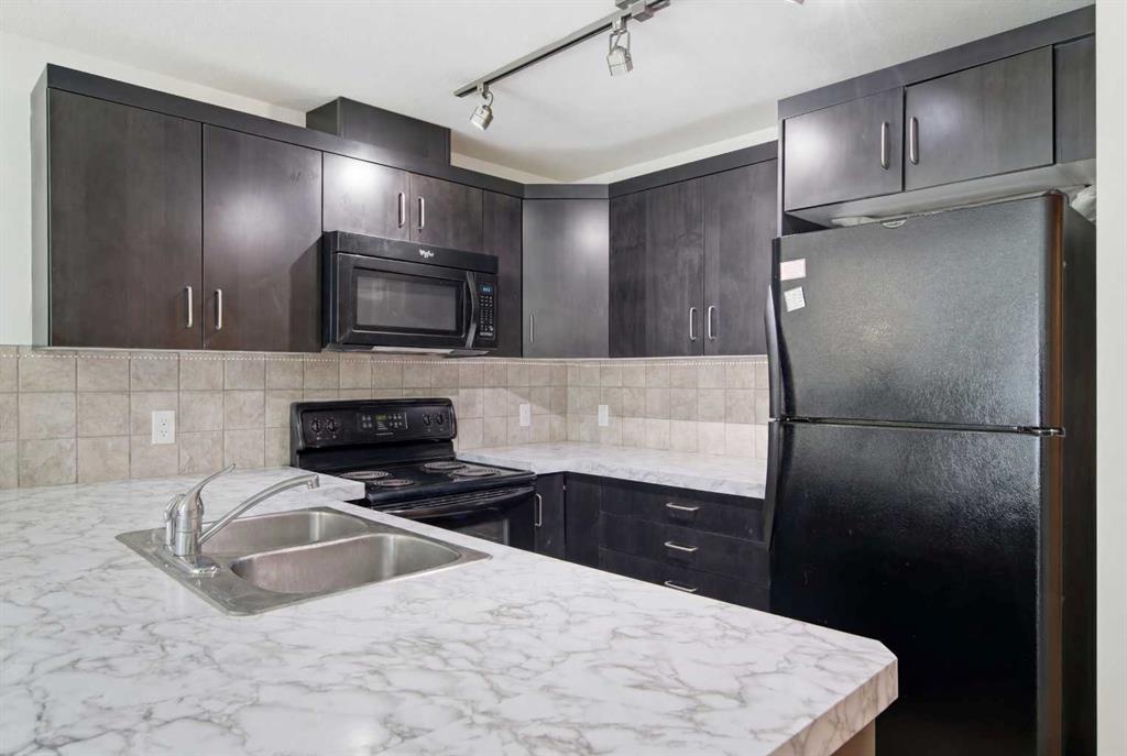 Picture for 707, 1410 1 Street SE
