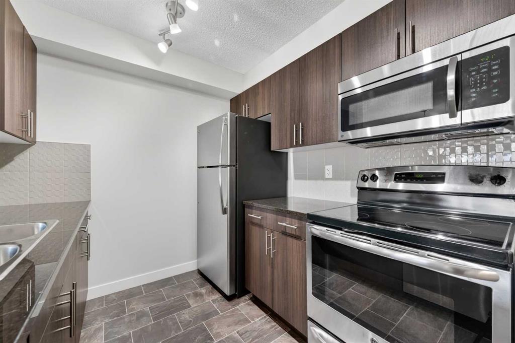 Picture for 3310, 625 Glenbow Drive 