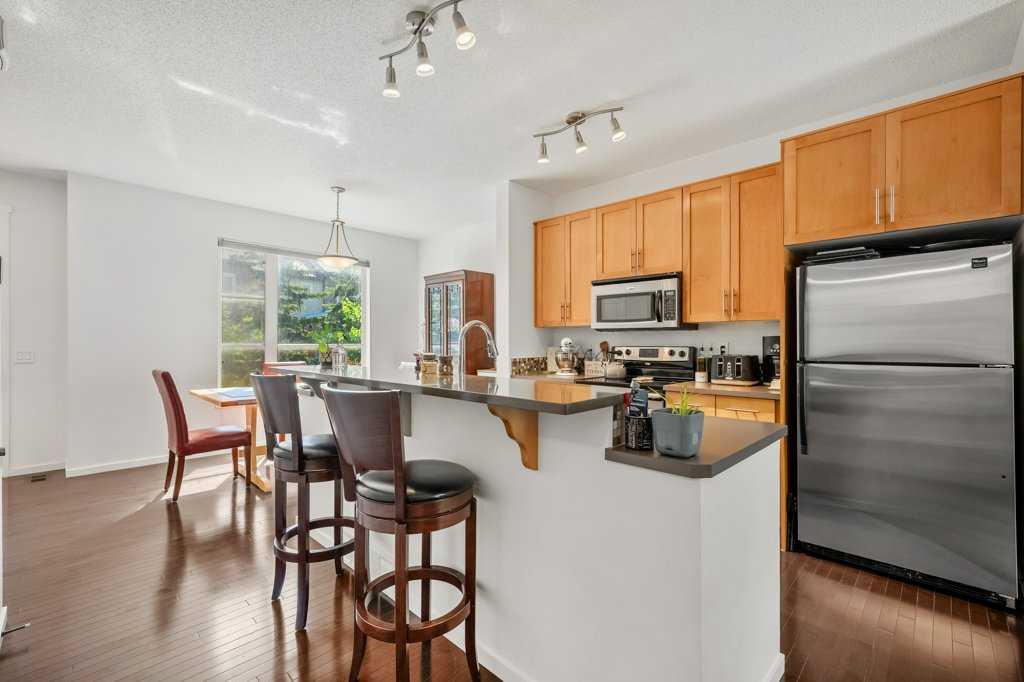 Picture for 150 Chapalina Square SE