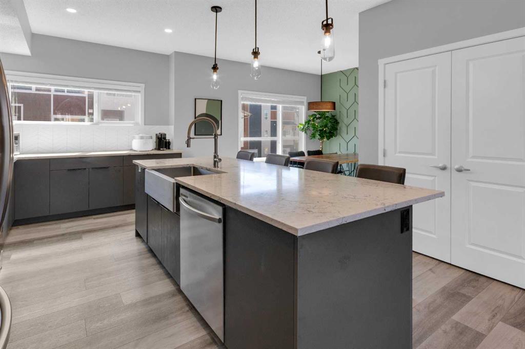 Picture for 264 Harvest Hills Way NE