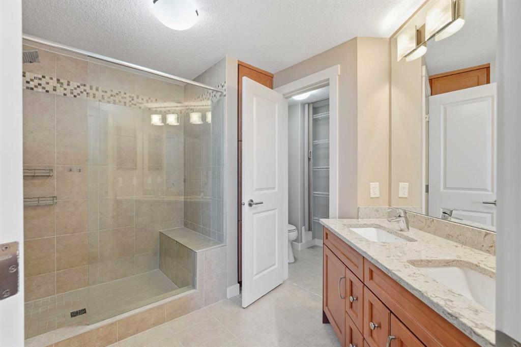 Picture for 1005, 32 Varsity Estates Circle NW https://www.cirrealty.ca/reb/creb/91/A2264191_25.jpg