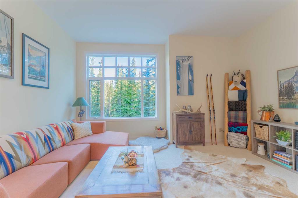 Picture for 1, 153 Cave Ave   https://www.cirrealty.ca/reb/creb/91/A2264891_9.jpg