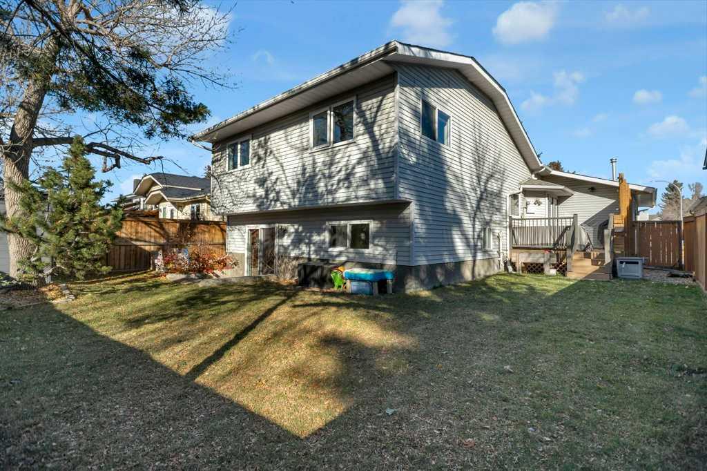 Picture for 164 Mckerrell Crescent SE