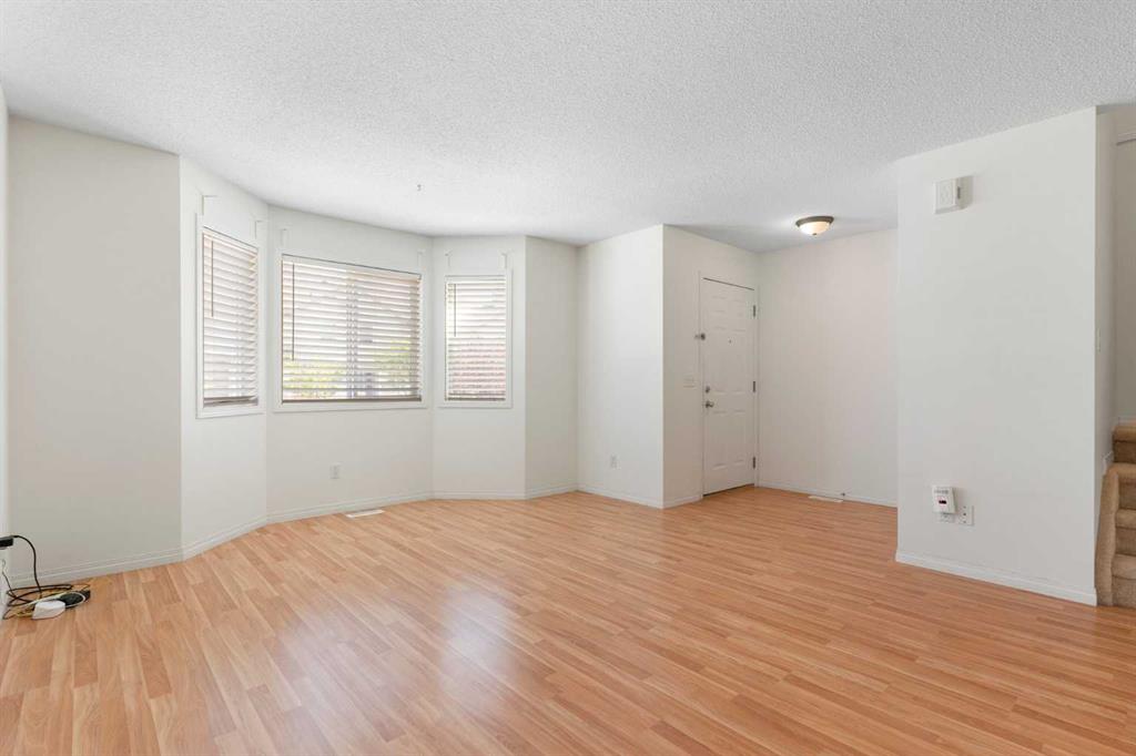 Picture for 119 Royal Birch Villas NW