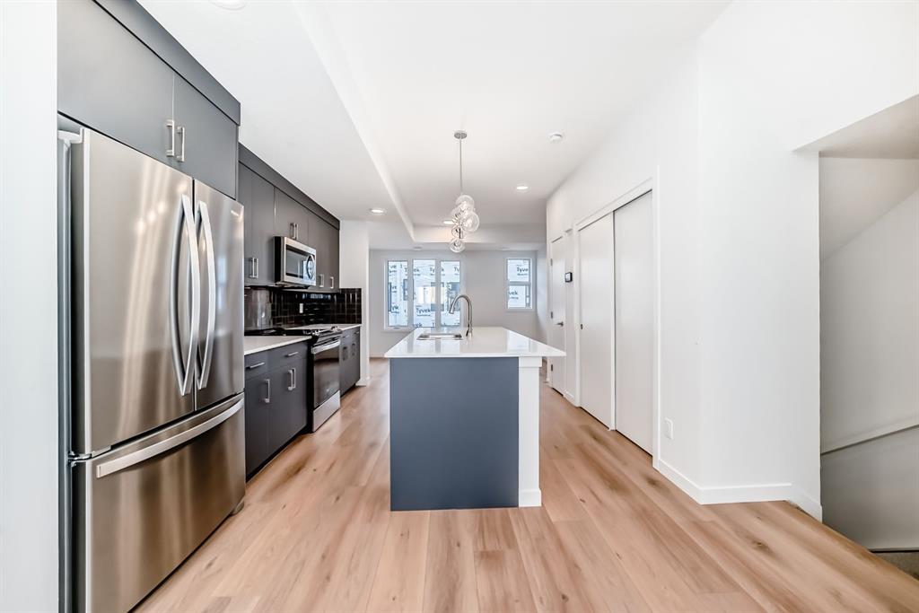 Picture for 128 Arbour Lake Court  