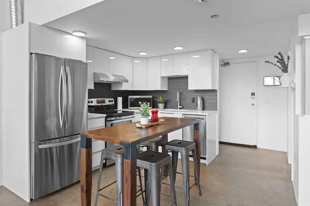 Picture for 510, 535 8 Avenue SE