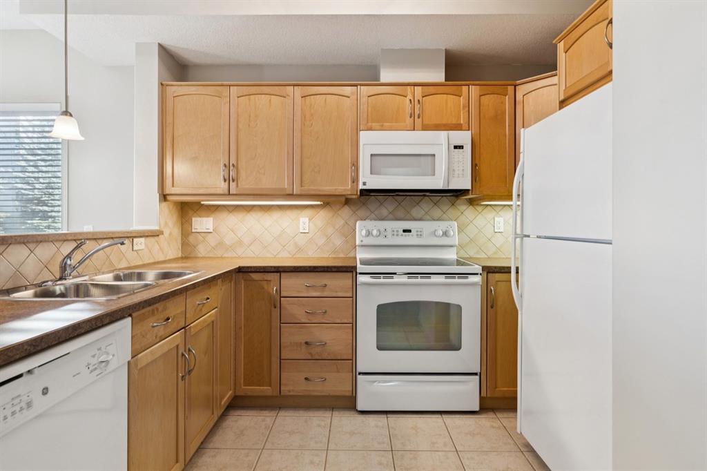 Picture for 2138, 48 Inverness Gate SE