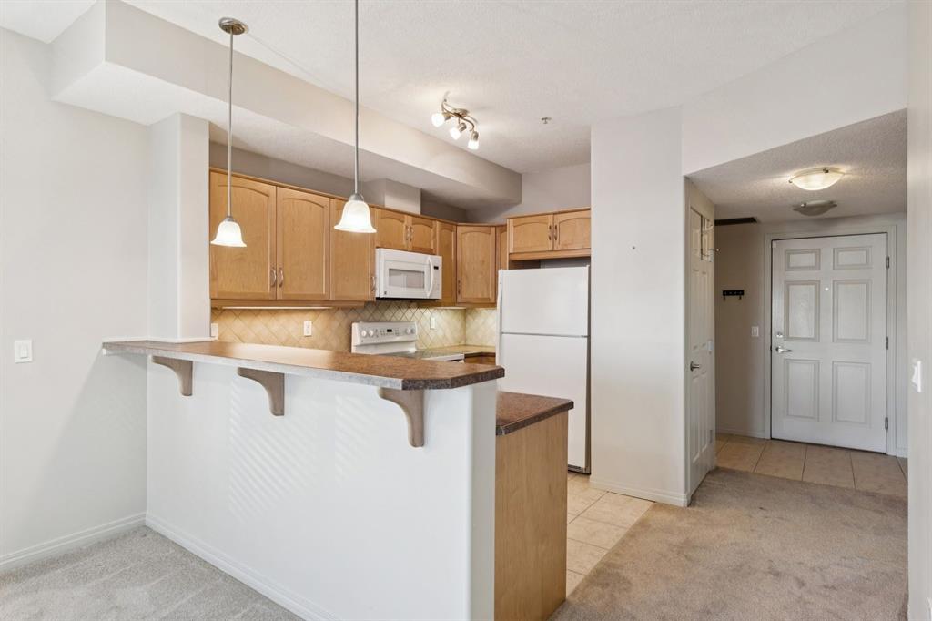 Picture for 2138, 48 Inverness Gate SE