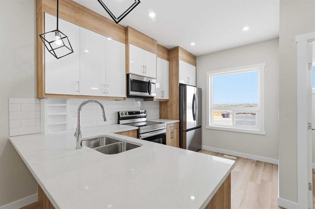 Picture for 628 Red Sky Villas NE