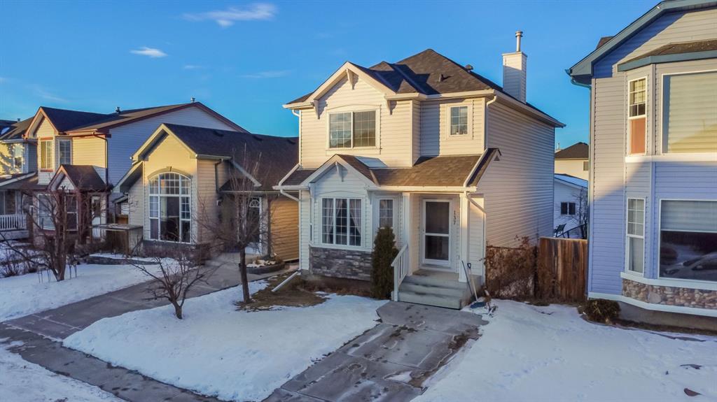 Picture for 137 Taravista Crescent NE