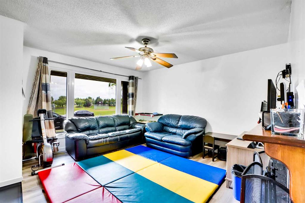 Picture for 48 Templeridge Crescent NE