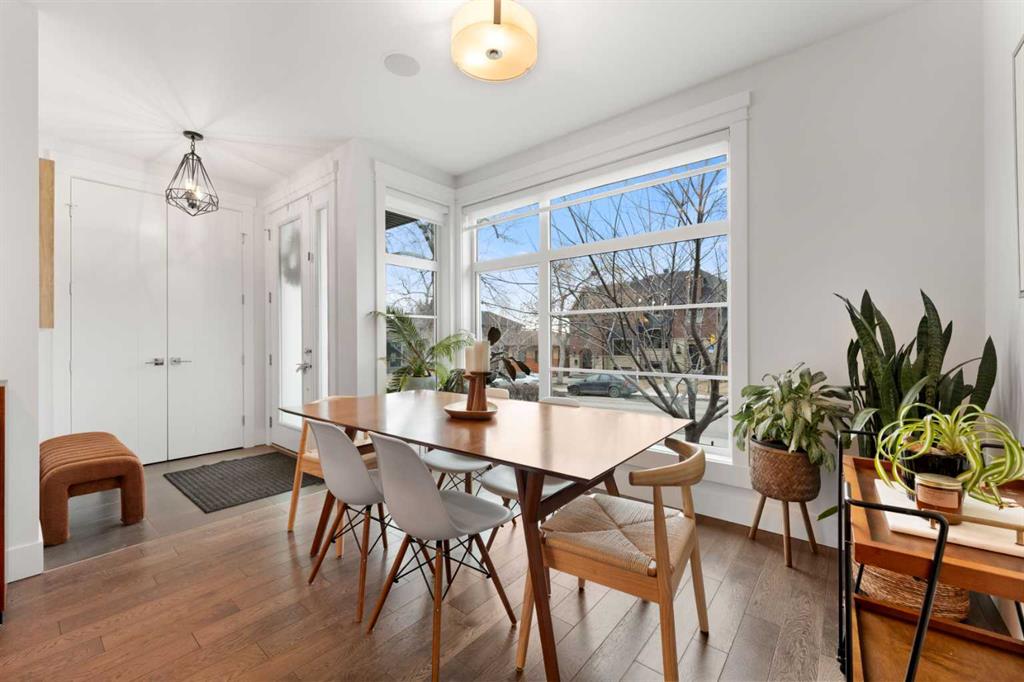 Picture for 2835 35 Street SW