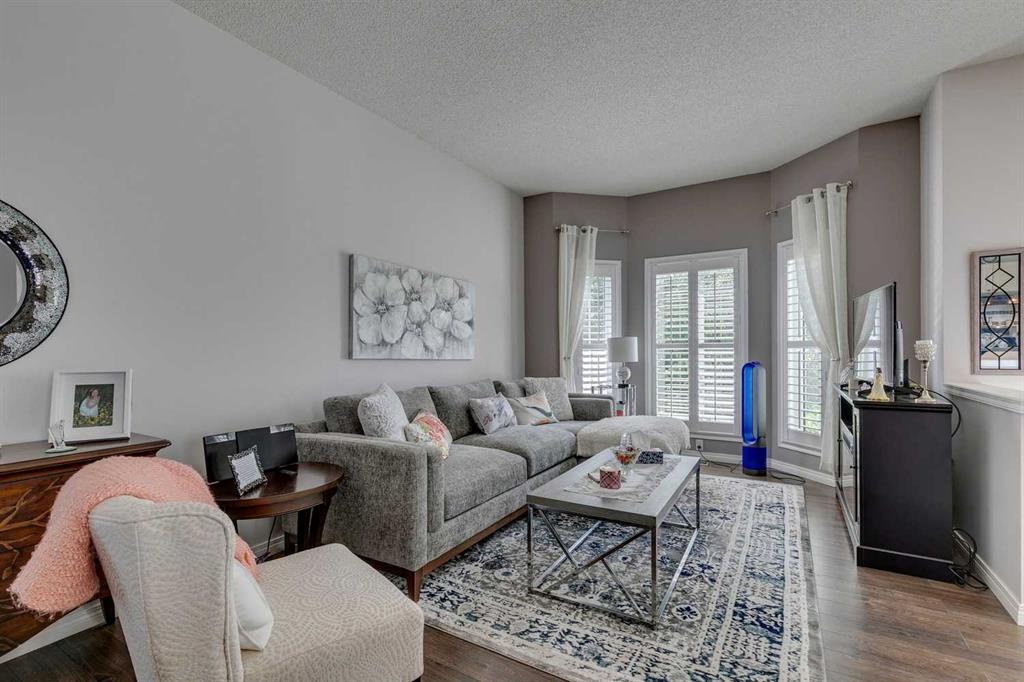 Picture for 271 Tuscany Valley Drive NW