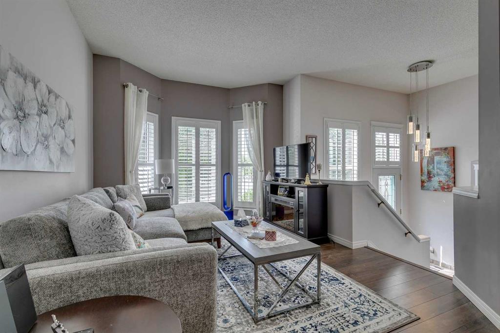 Picture for 271 Tuscany Valley Drive NW