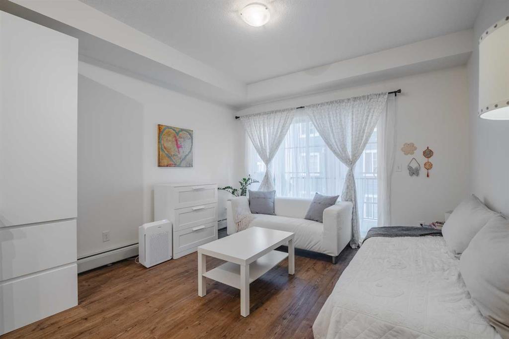 Picture for 2211, 215 Legacy Boulevard SE