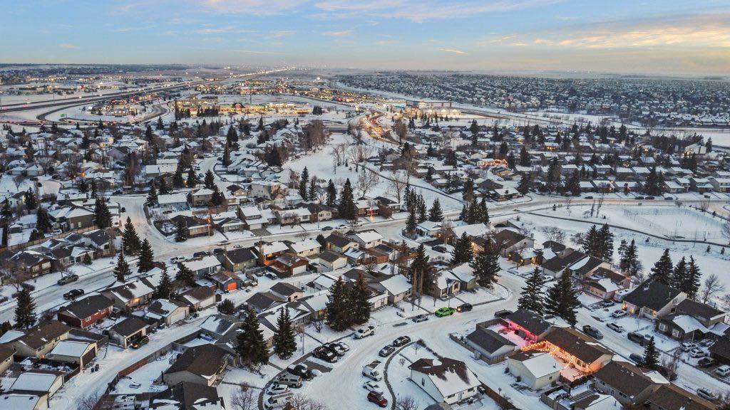 Picture for 14 Sunnyside Place SE