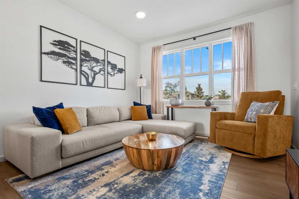 Picture for 161 Lavender Manor SE