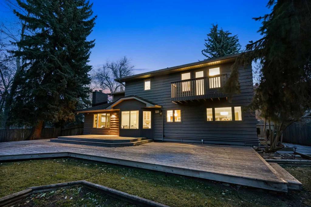 Picture for 723 Willamette Drive SE