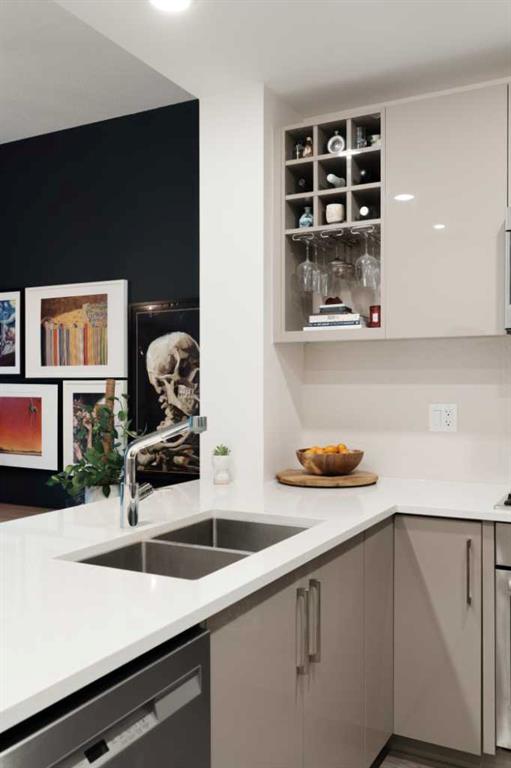 Picture for 307, 301 10 Street NW