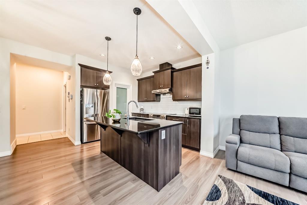 Picture for 163 Evanscrest Way NW