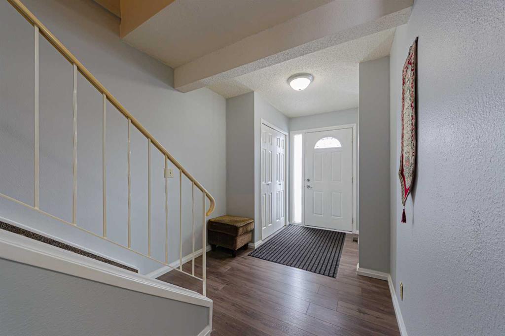 Picture for 37, 5520 1 Avenue SE