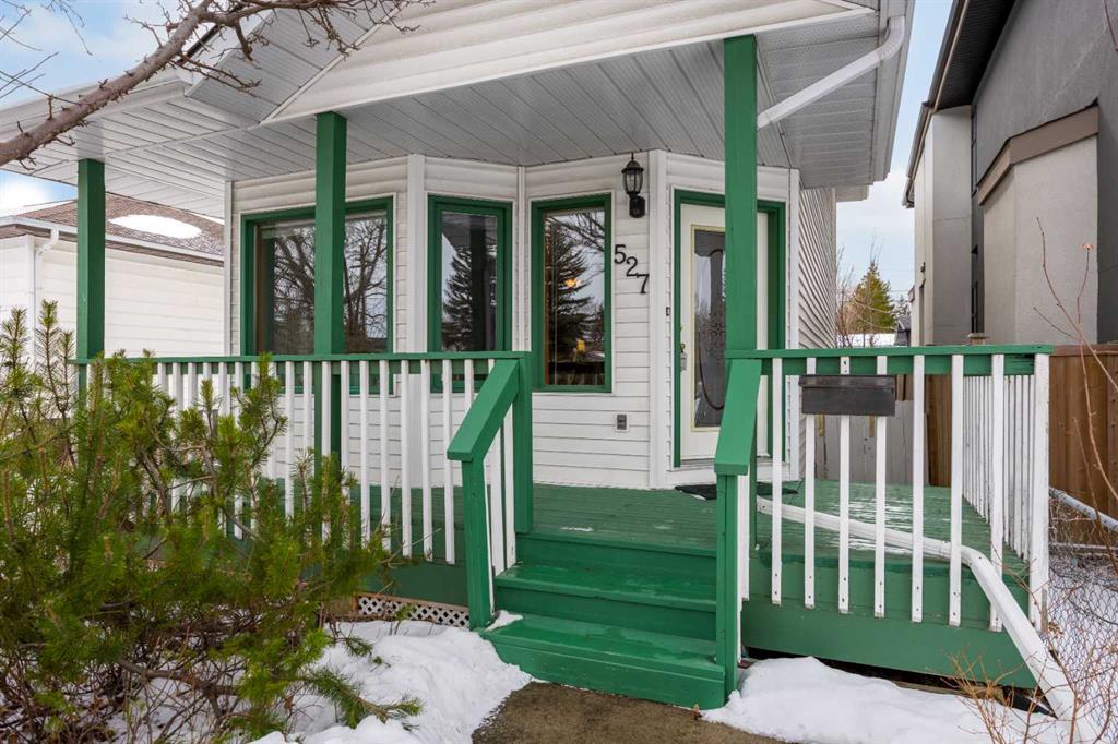 Picture for 527 25 Avenue NE