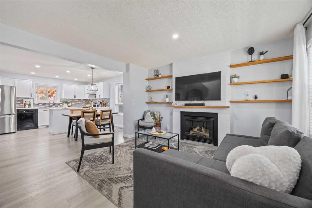 Picture for 371 Silverado Drive SW