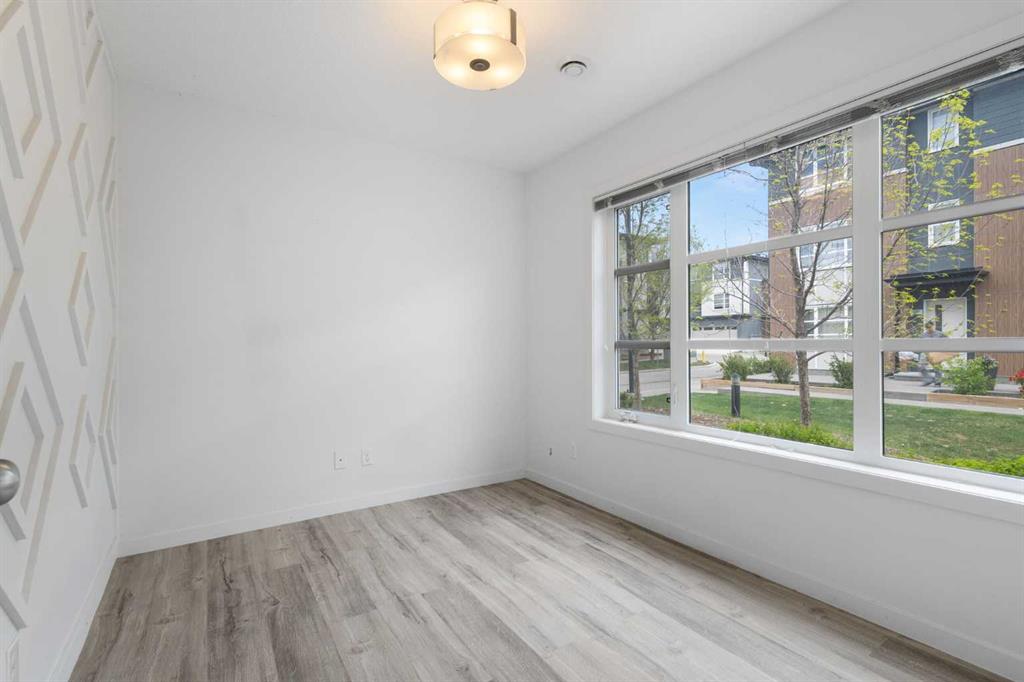 Picture for 506 Evansridge Park NW