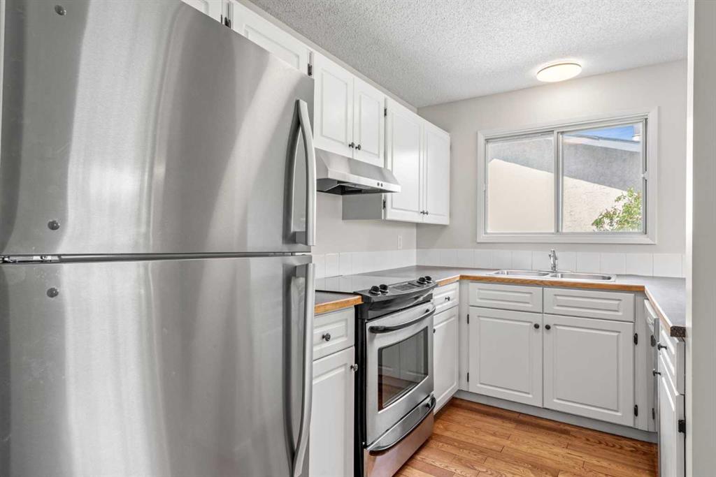 Picture for 124 Bergen Crescent NW