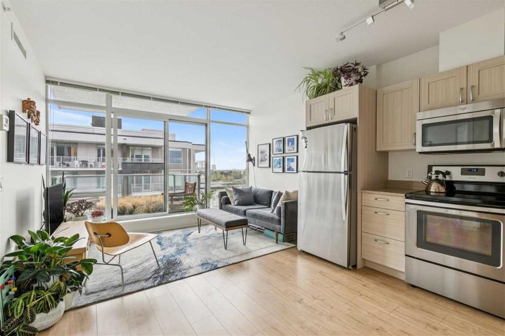 Picture for 1205, 10 Brentwood Common NW