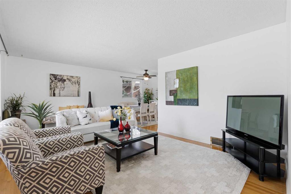 Picture for 3248 Bearspaw Drive NW