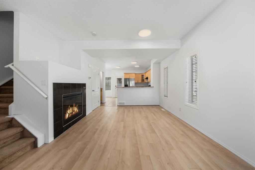 Picture for 301 Strathaven Mews 
