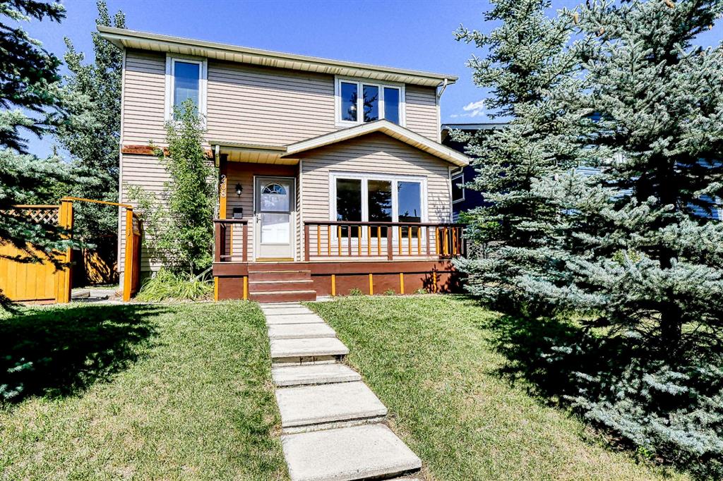 CIR Realty Calgary/Castleridge/AB ' 20 Castlebury Way NE , Calgary