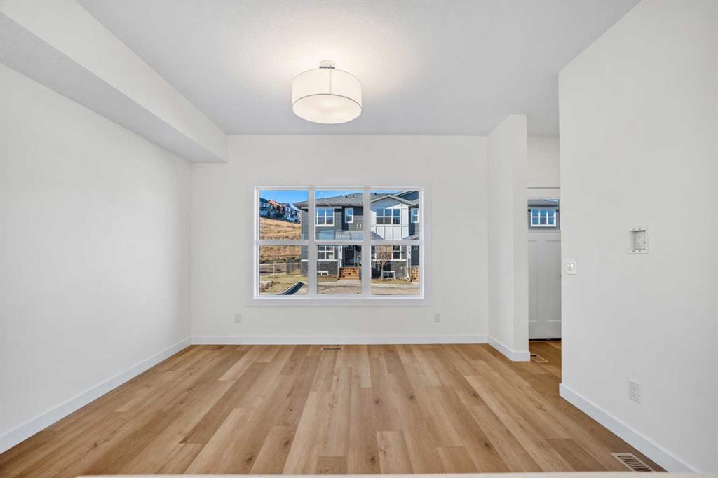 Picture for 804, 525 River Heights Drive 