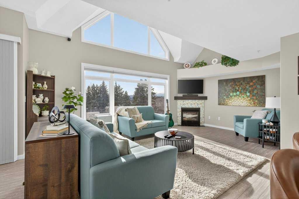 Picture for 305, 141 Mountain Street 