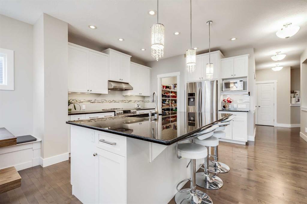 Picture for 80 Evansfield Place NW