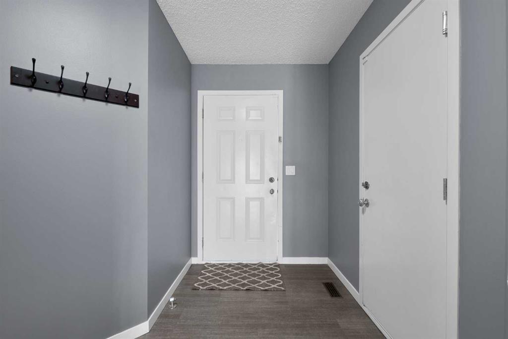 Picture for 203 Cranberry Green SE