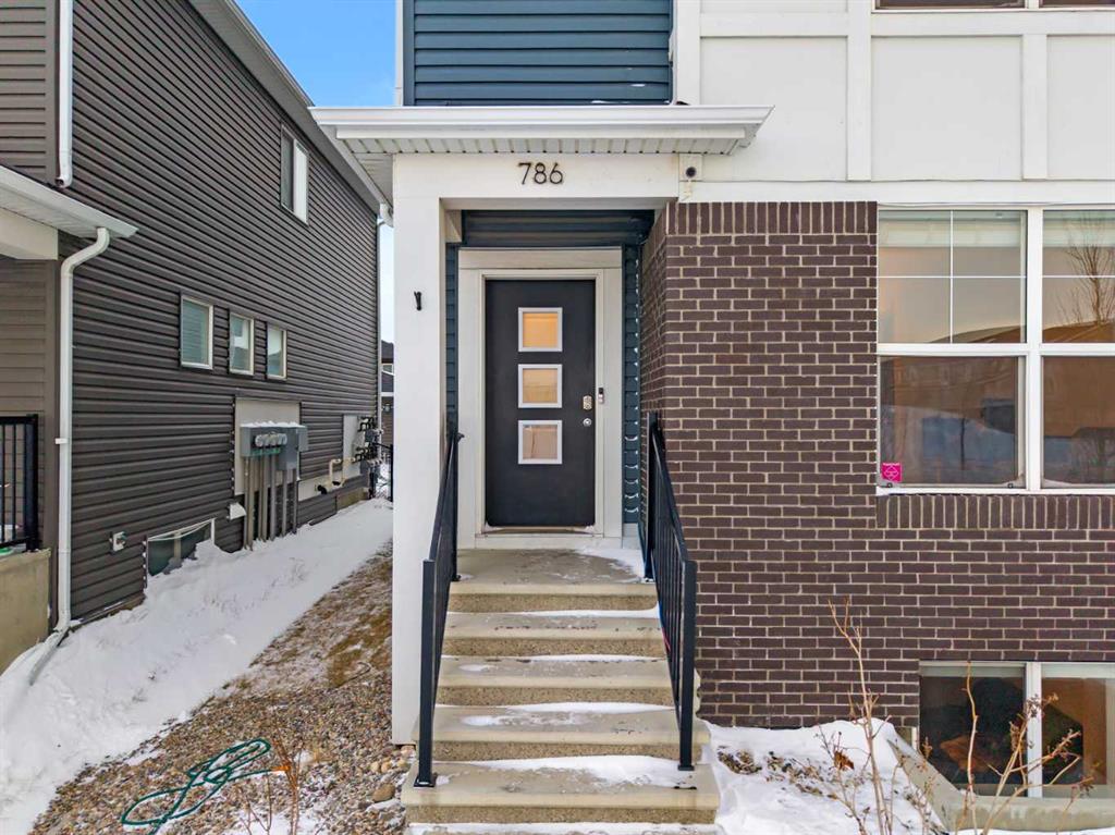 Picture for 786 Cornerstone Boulevard NE