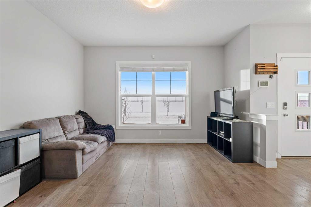 Picture for 786 Cornerstone Boulevard NE