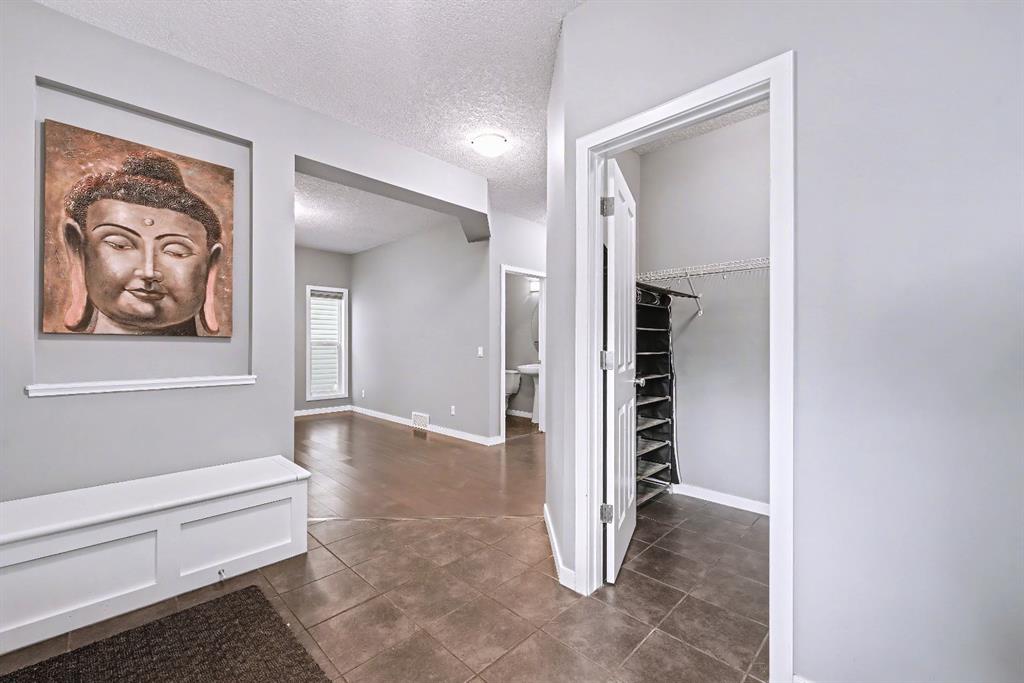 Picture for 52 Skyview Point Terrace NE