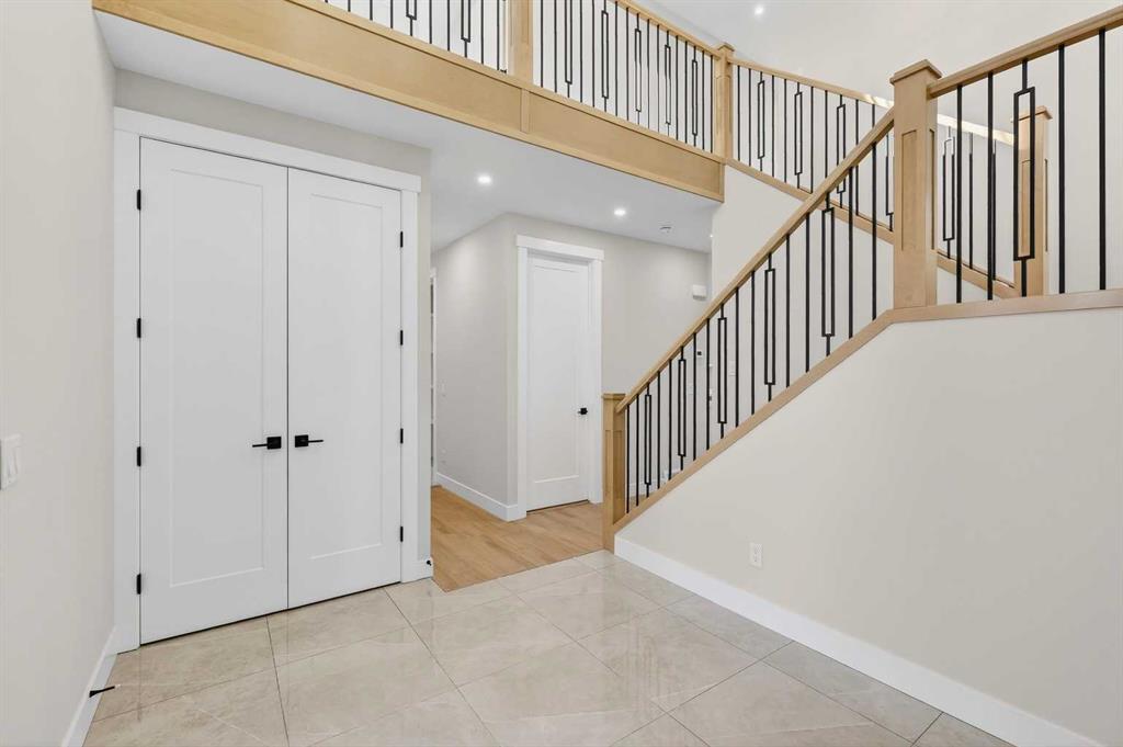 Picture for 180 Wildrose Drive 