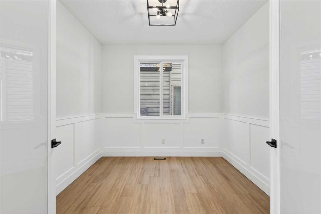 Picture for 180 Wildrose Drive 